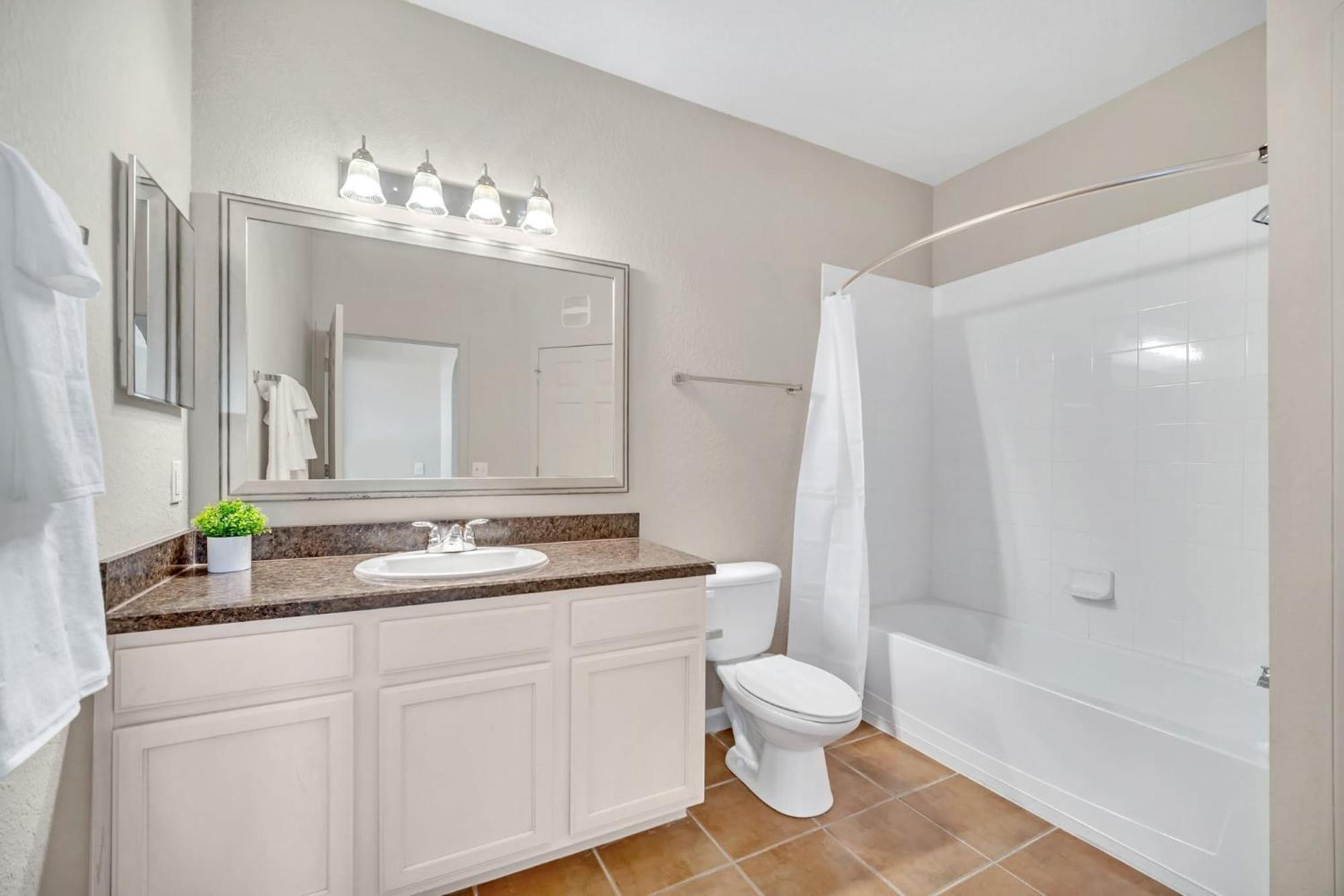 Spacious 2Br Condo W Pool & Hot Tub Near Disney أورلاندو المظهر الخارجي الصورة